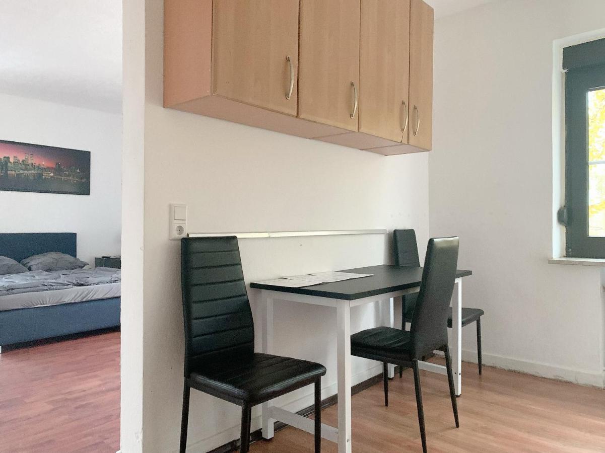 Moebliertes Wohnung Am Geroweiher Moenchengladbach Exterior foto