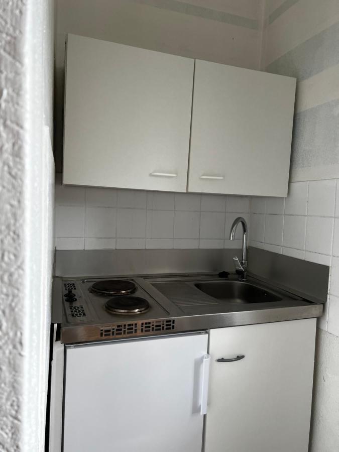 Moebliertes Wohnung Am Geroweiher Moenchengladbach Exterior foto