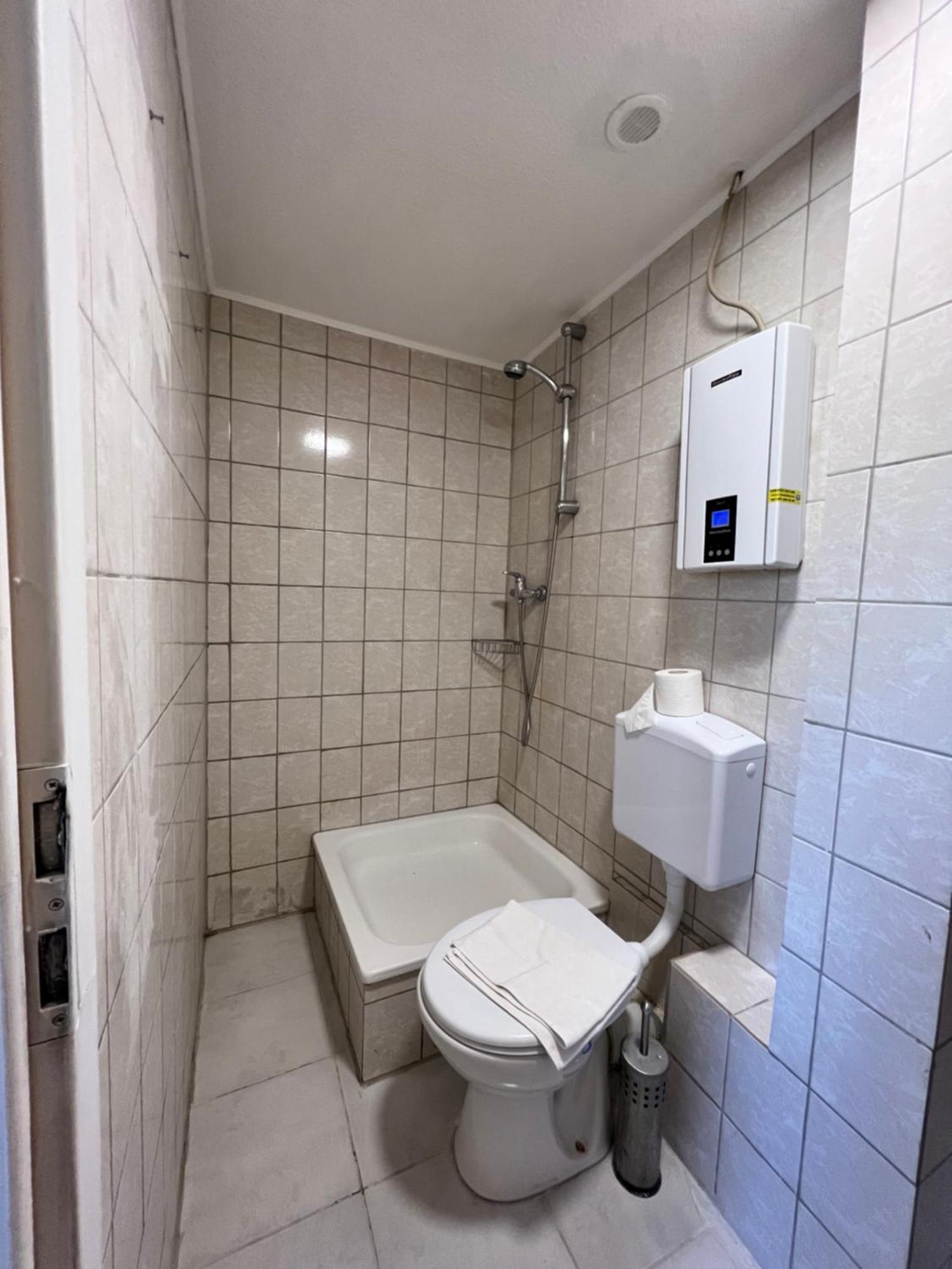 Moebliertes Wohnung Am Geroweiher Moenchengladbach Habitación foto